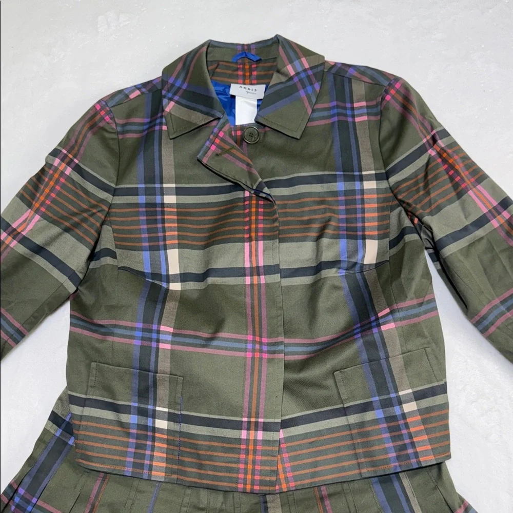 Akris Punto Green Plaid Skirt Set with Matching Blazer